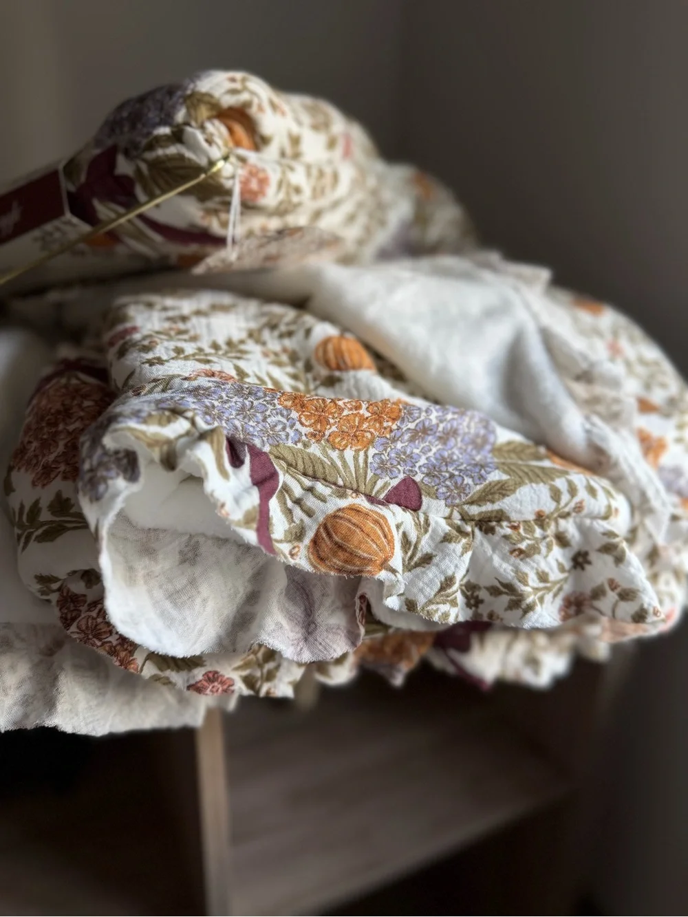 ENVOGUE Dreamy cotton gauze throw fall harvest pumpkin bows cottage core 50”x70